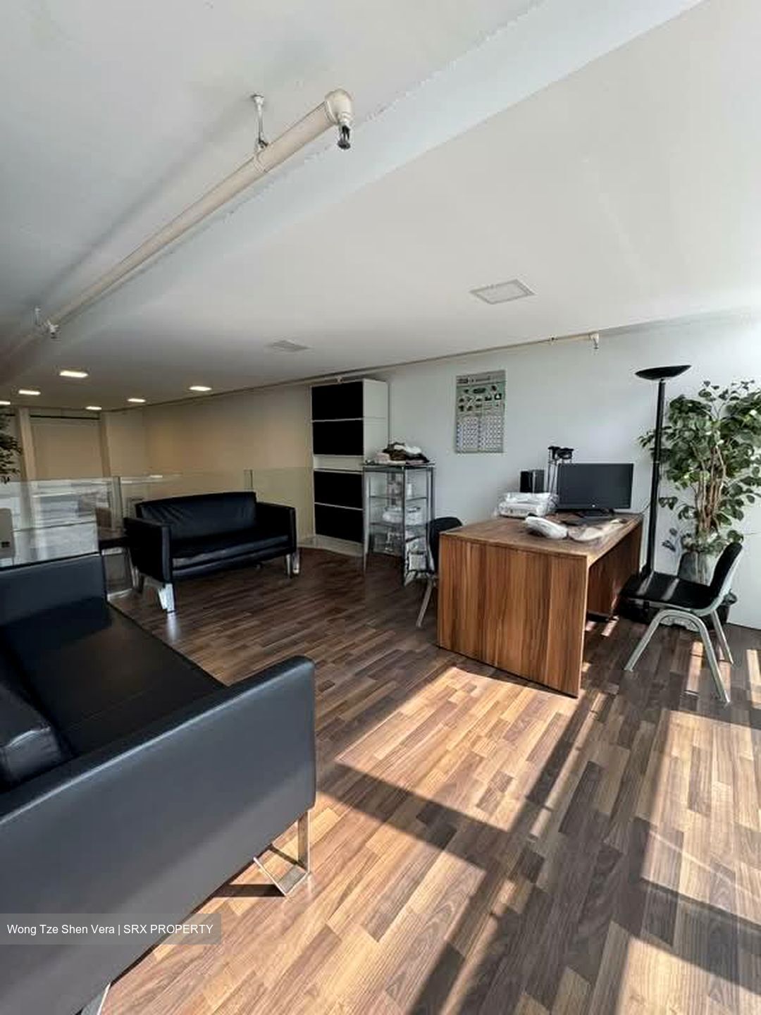 The Central (D1), Office #554970681